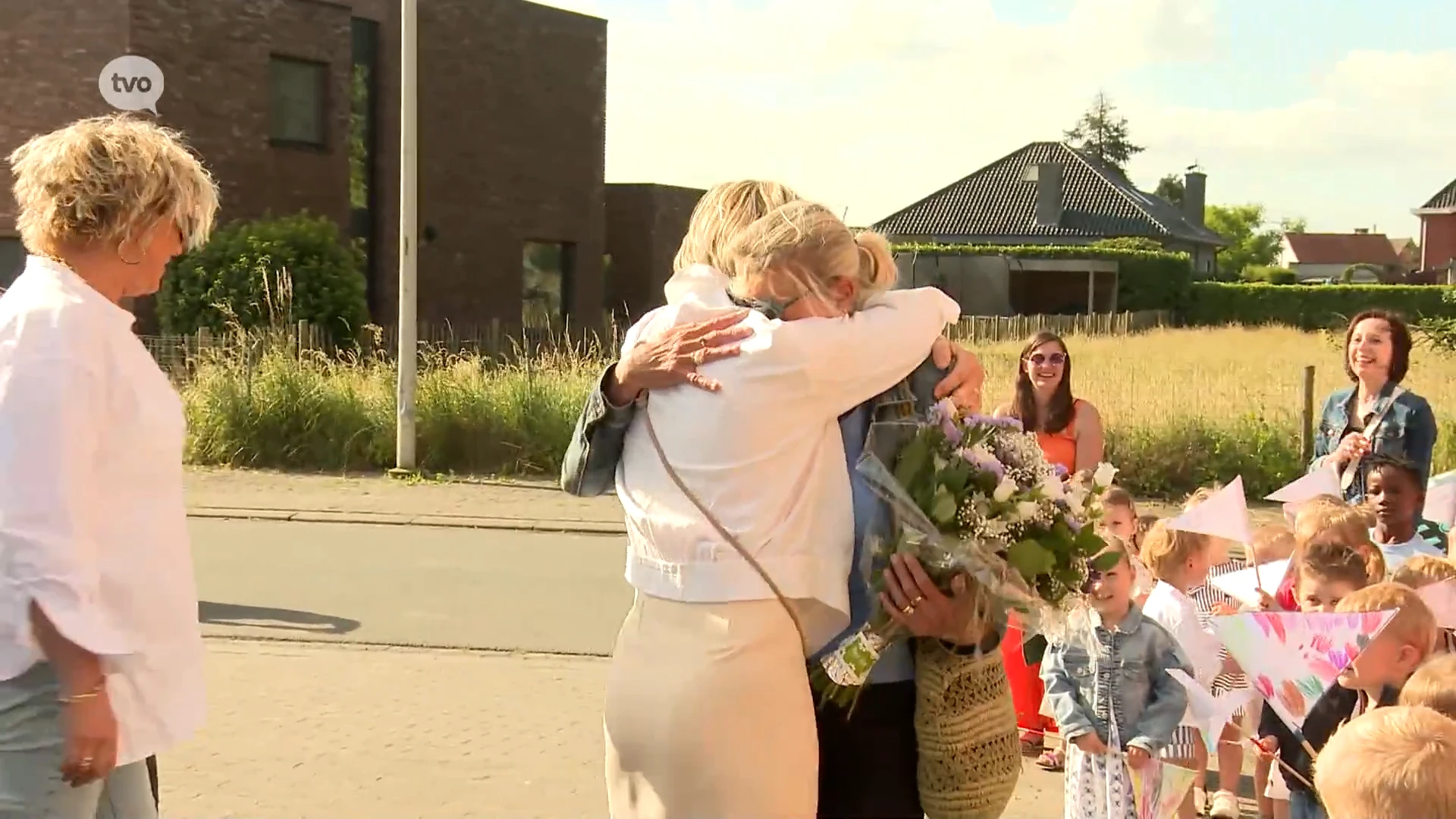 40 jaar lang stond juf Ilse voor de klas in Verrebroek, en vandaag zwaait ze af: "Ik heb hier iedere dag met veel passie gestaan"