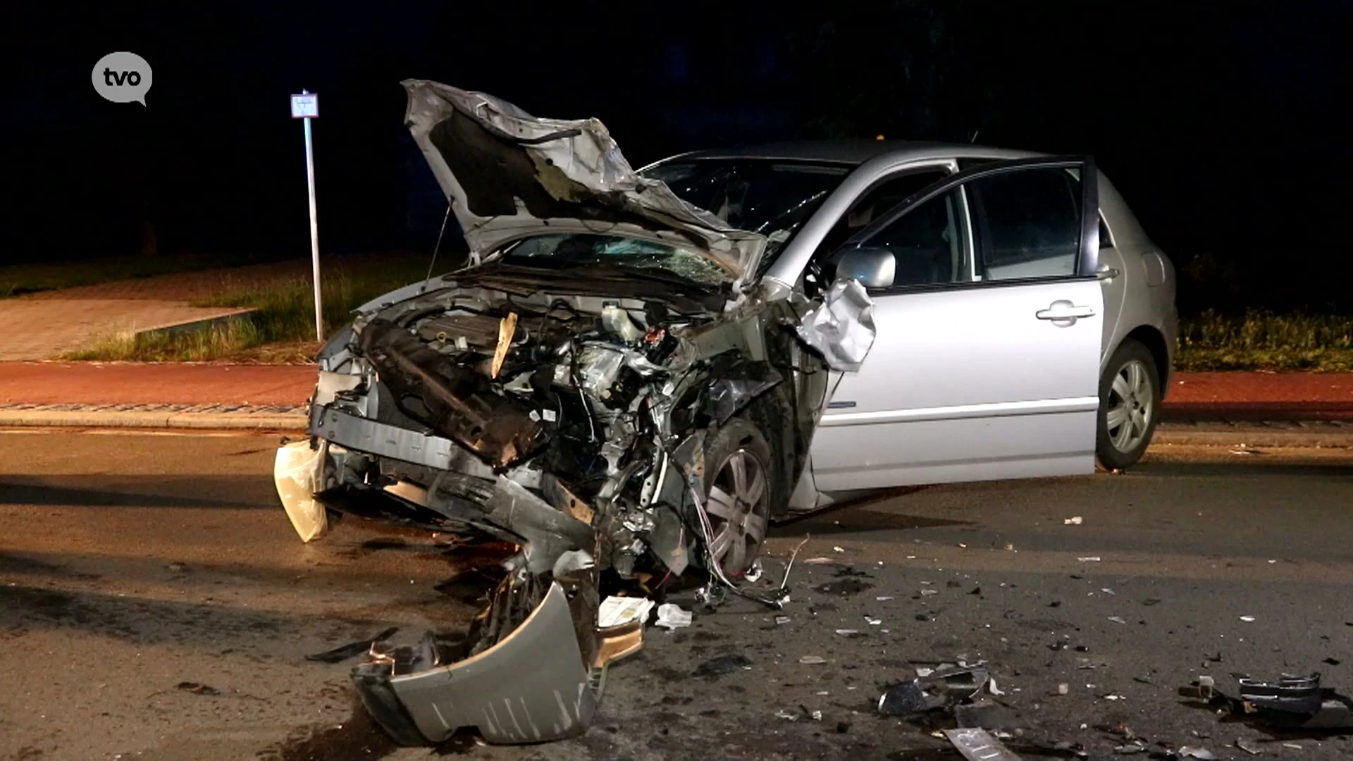 Bestuurder zwaargewond na verkeersongeval in Sinaai