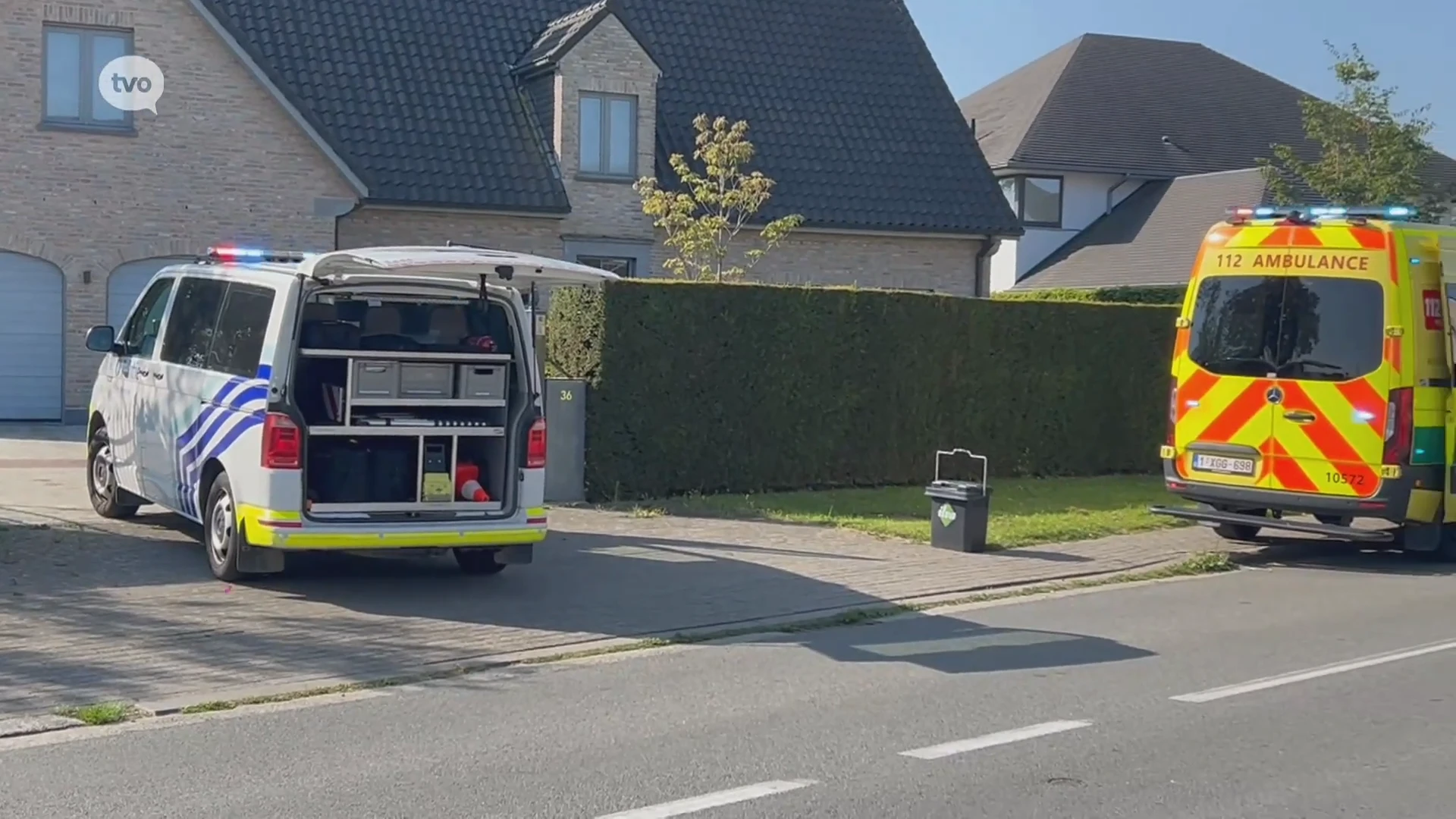 Fietser zwaargewond na aanrijding met auto in Aaigem