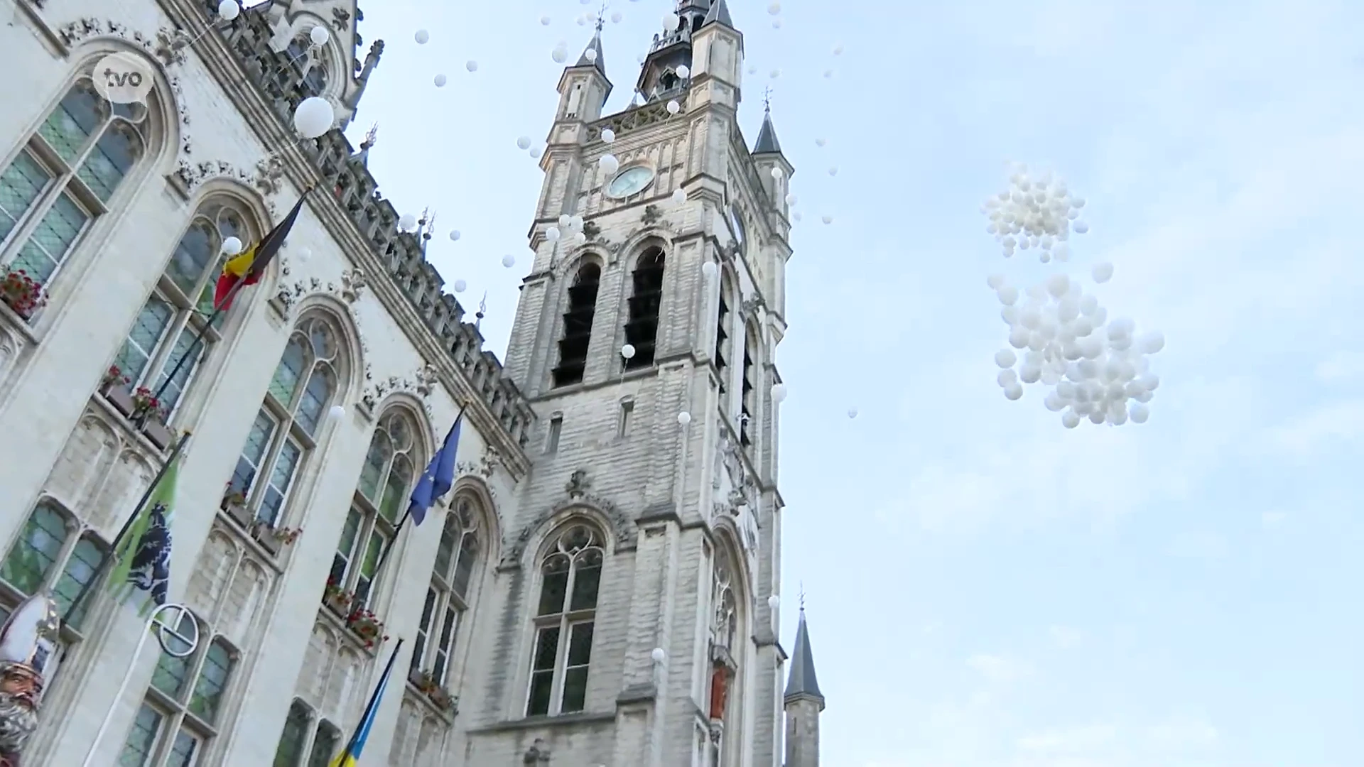 Sint-Niklaas: Witte ballonnen opgelaten tegen zinloos geweld