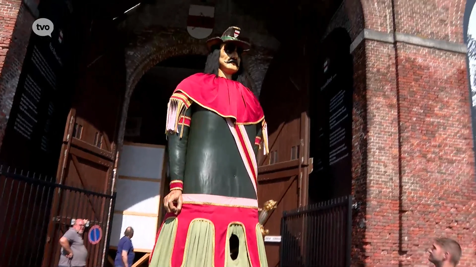 Ook reuzen uit Dendermonde vertrekken naar Europees reuzenfeest in Barcelona