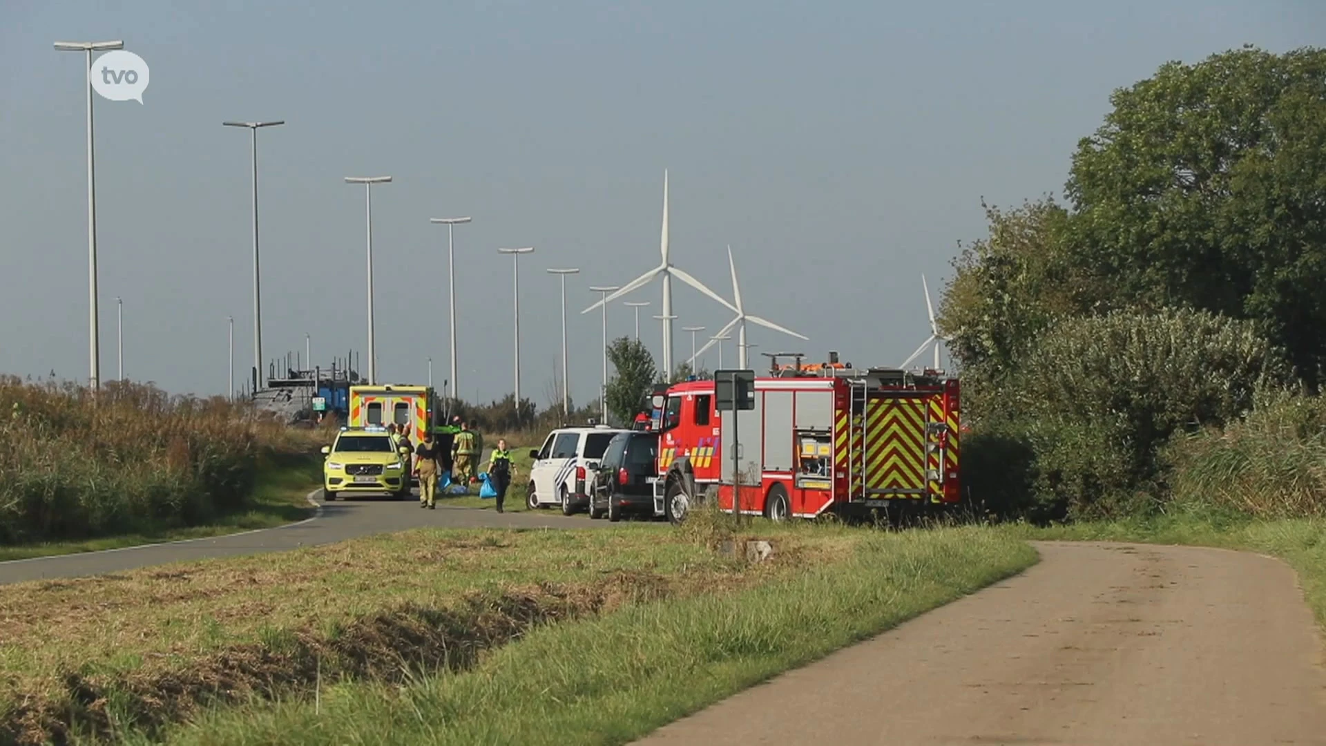 Brandweer haalt vrouw uit visvijver in Vrasene, slachtoffer in kritieke toestand