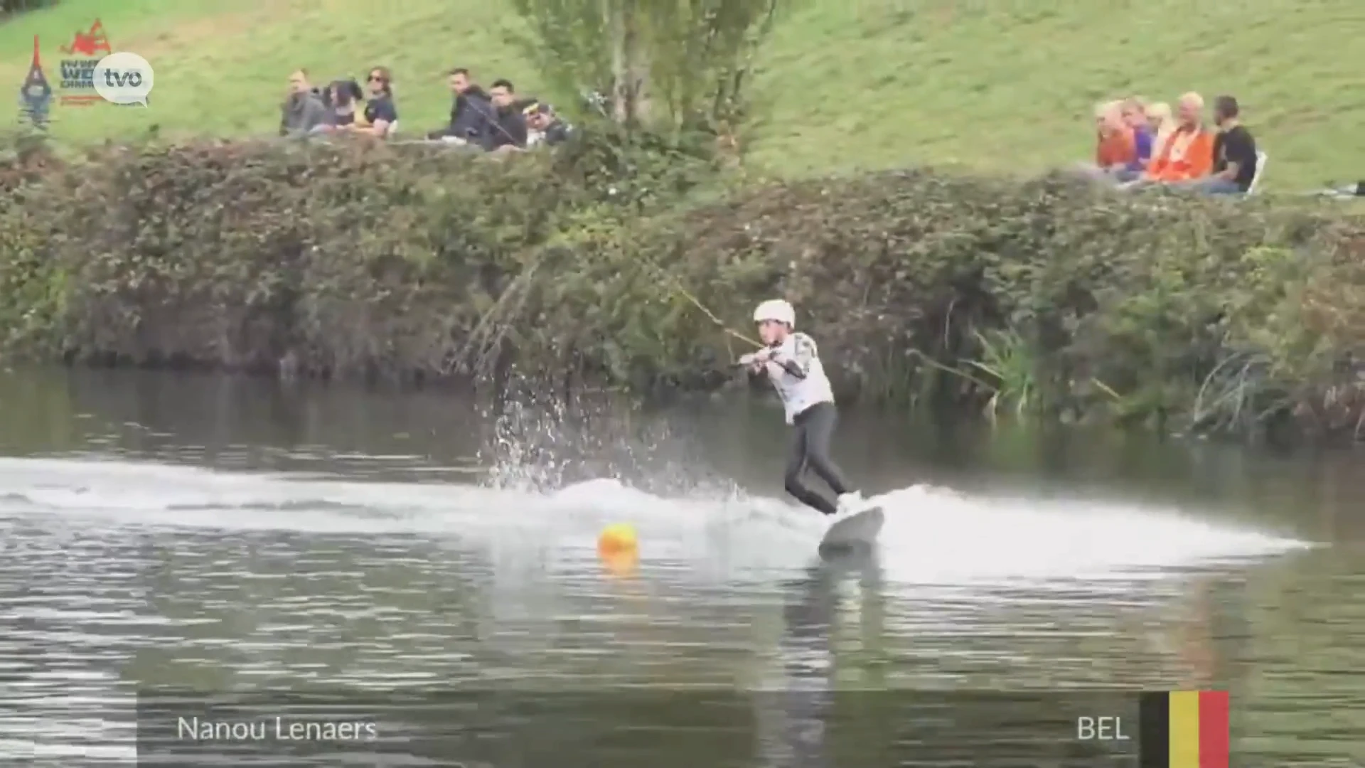 Nanou (15) uit Melsele is wereldkampioene wakeboarden: "Grote droom is de Olympische Spelen"