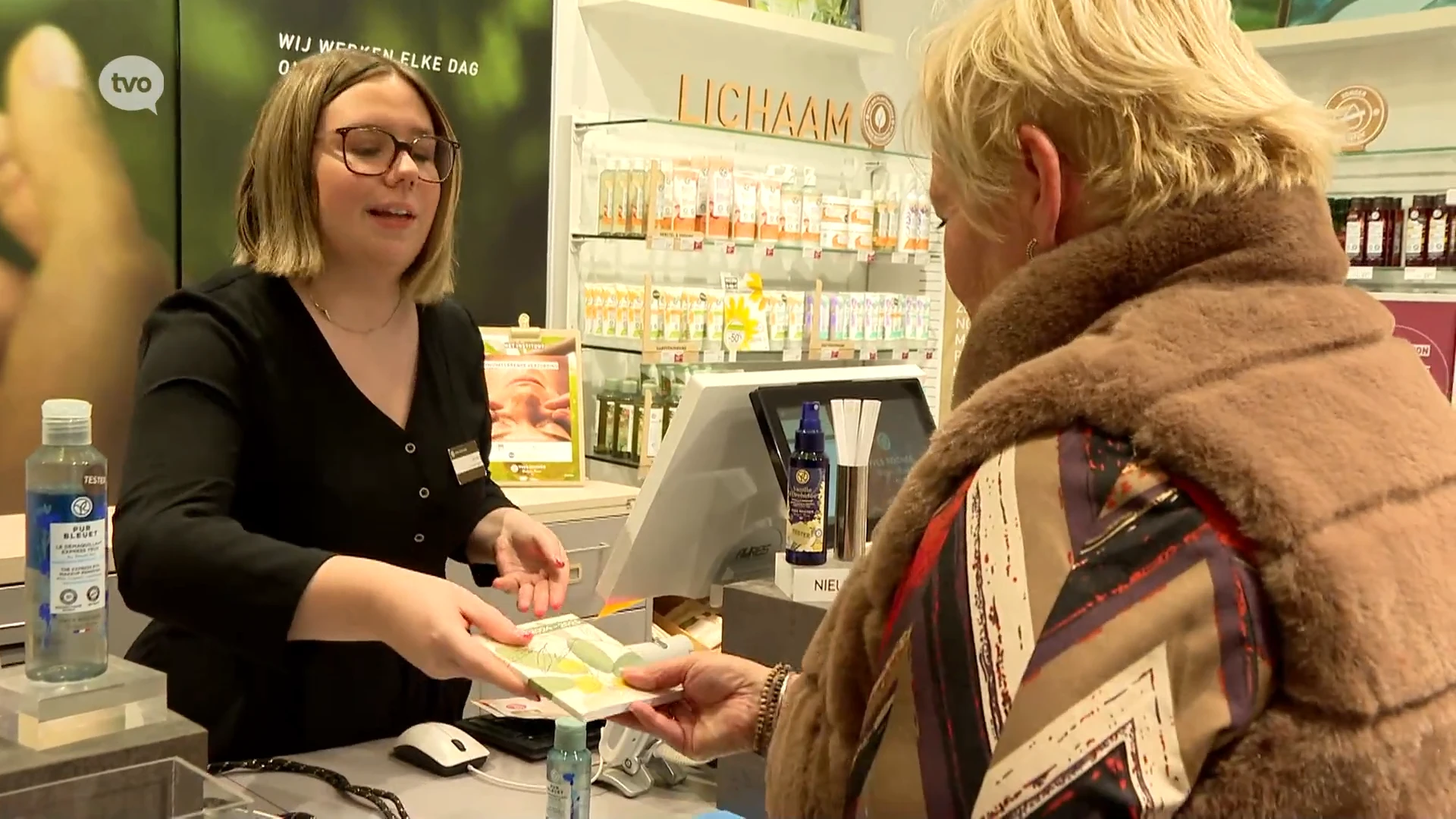 Shoppers verwend tijdens weekend van de klant, in nieuwe handelskern Ninove