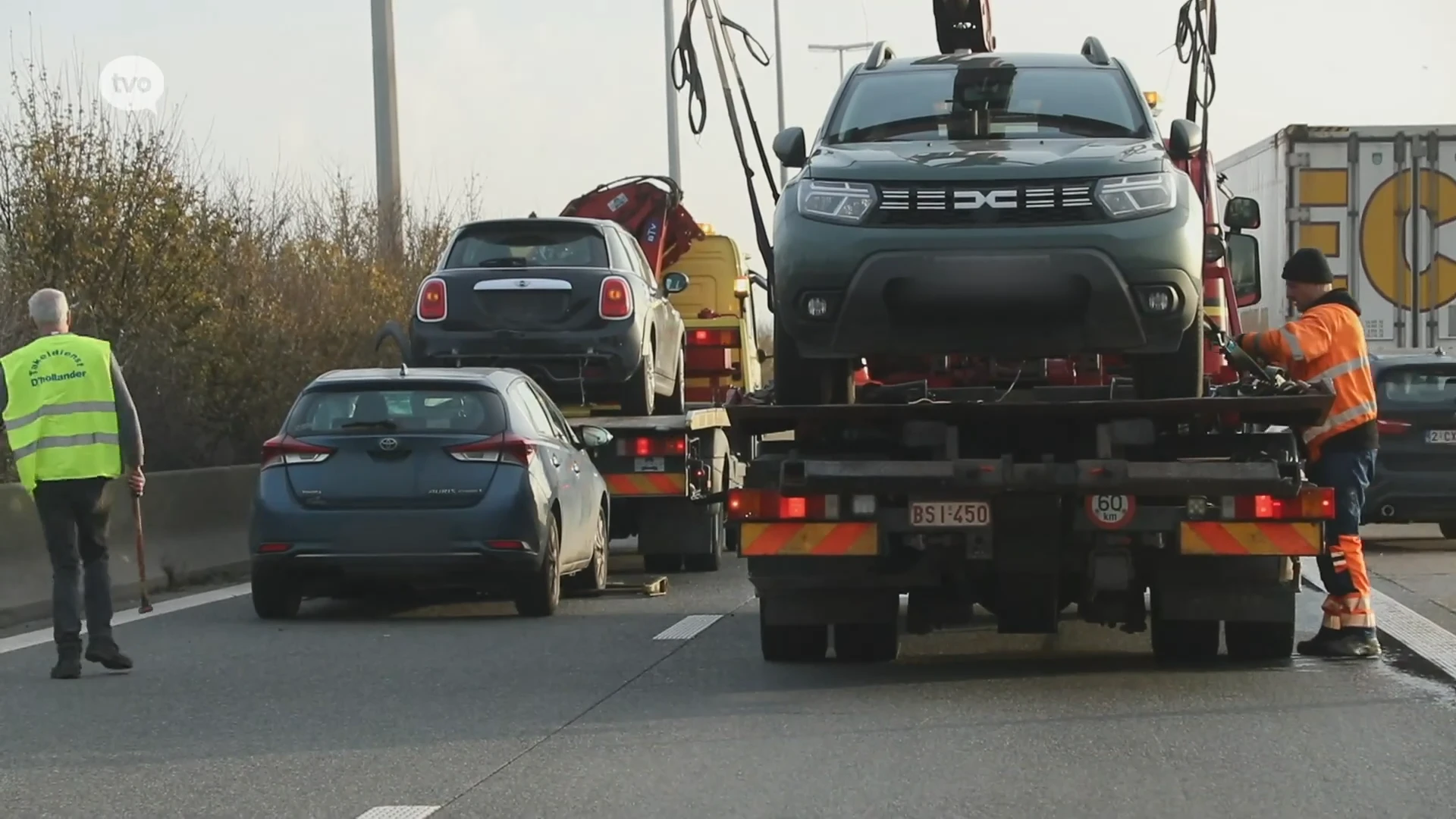 Lange file na kettingbotsing met acht voertuigen op E34 in Vrasene