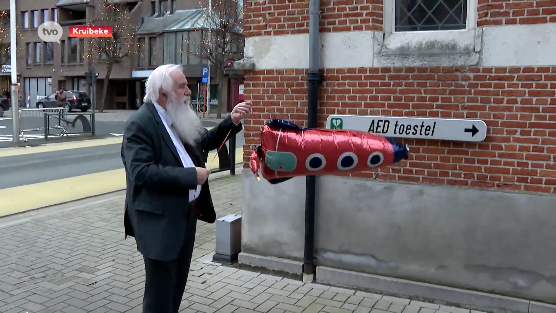 Burgervader Antoine Denert brengt vredesboodschap op allerlaatste gemeenteraad van Kruibeke: "En fusiegemeente mag Vredegem heten"