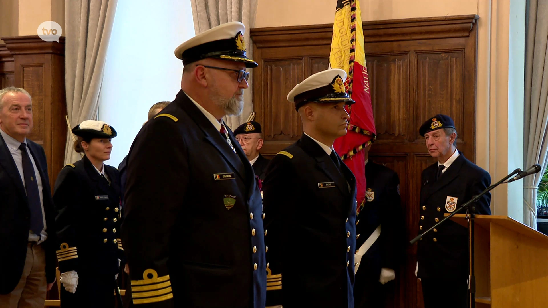 Bevelsoverdracht van marine-fregat Louise-Marie in peterstad Sint-Niklaas