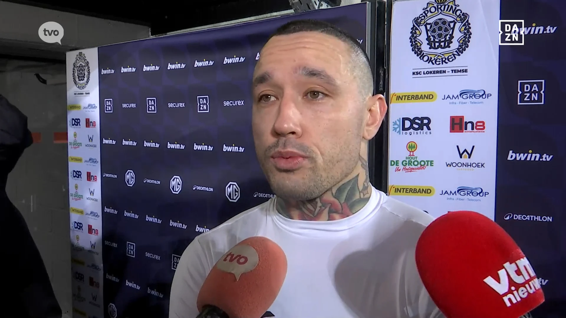 Reactie Radja Nainggolan na Olympisch doelpunt voor Lokeren-Temse: "Beter debuut na zes maanden zonder voetbal kon niet"