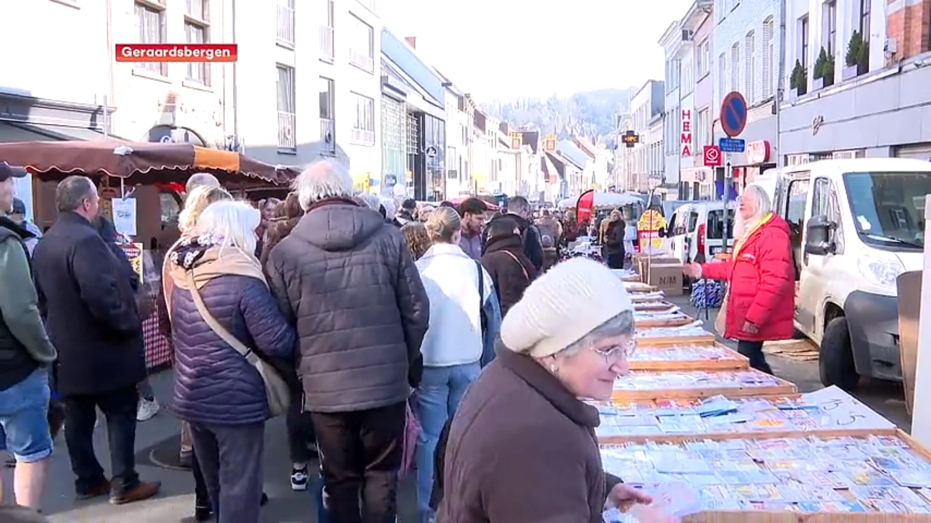 Eerste Toog in een zalig lentezonnetje lokt 20.000 mensen naar Geraardsbergen