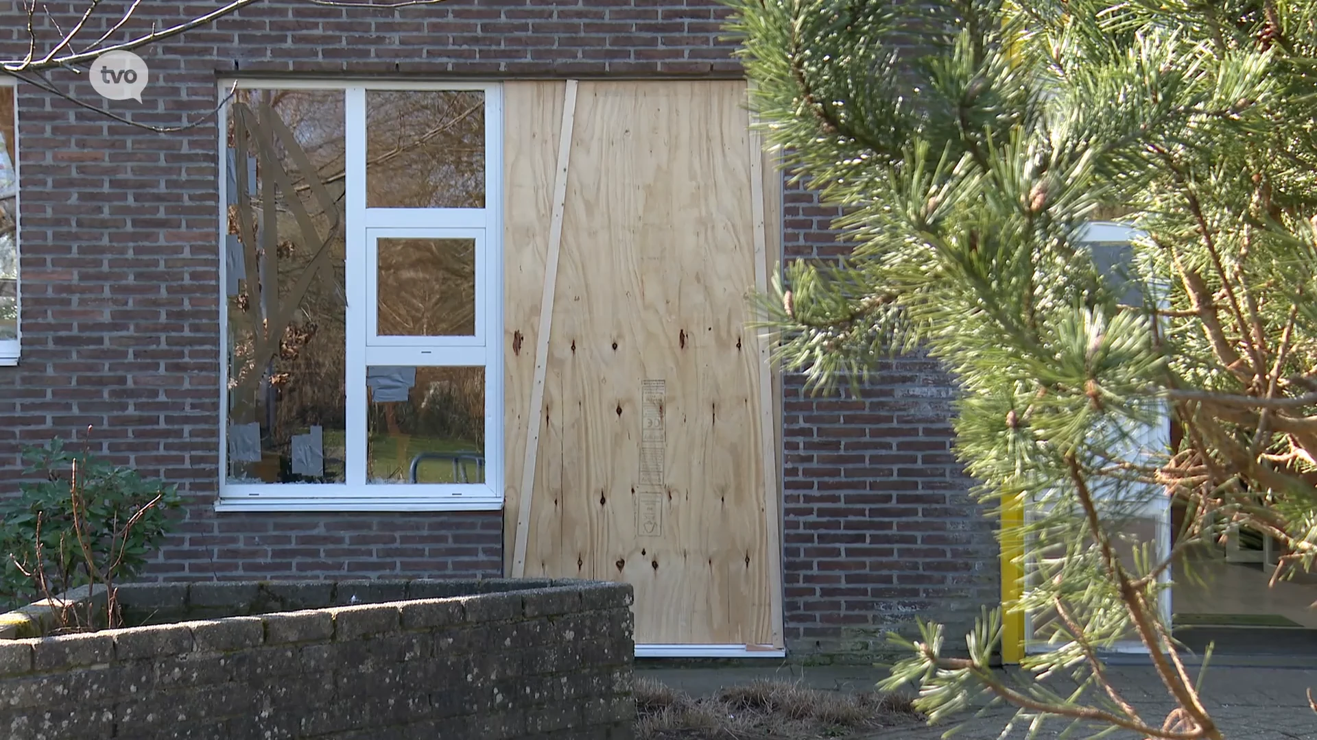 Politie Sint-Niklaas gaat meer patrouilleren in Clementwijk, na vandalisme waarbij twee minderjarigen zijn aangehouden