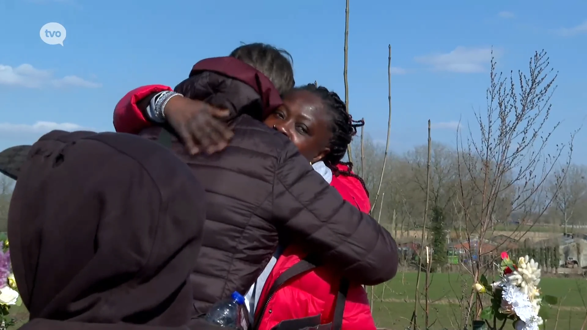 Justice For Francis: tientallen mensen steunen mama Efua in haar strijd voor strengere straffen voor alcohol in het verkeer