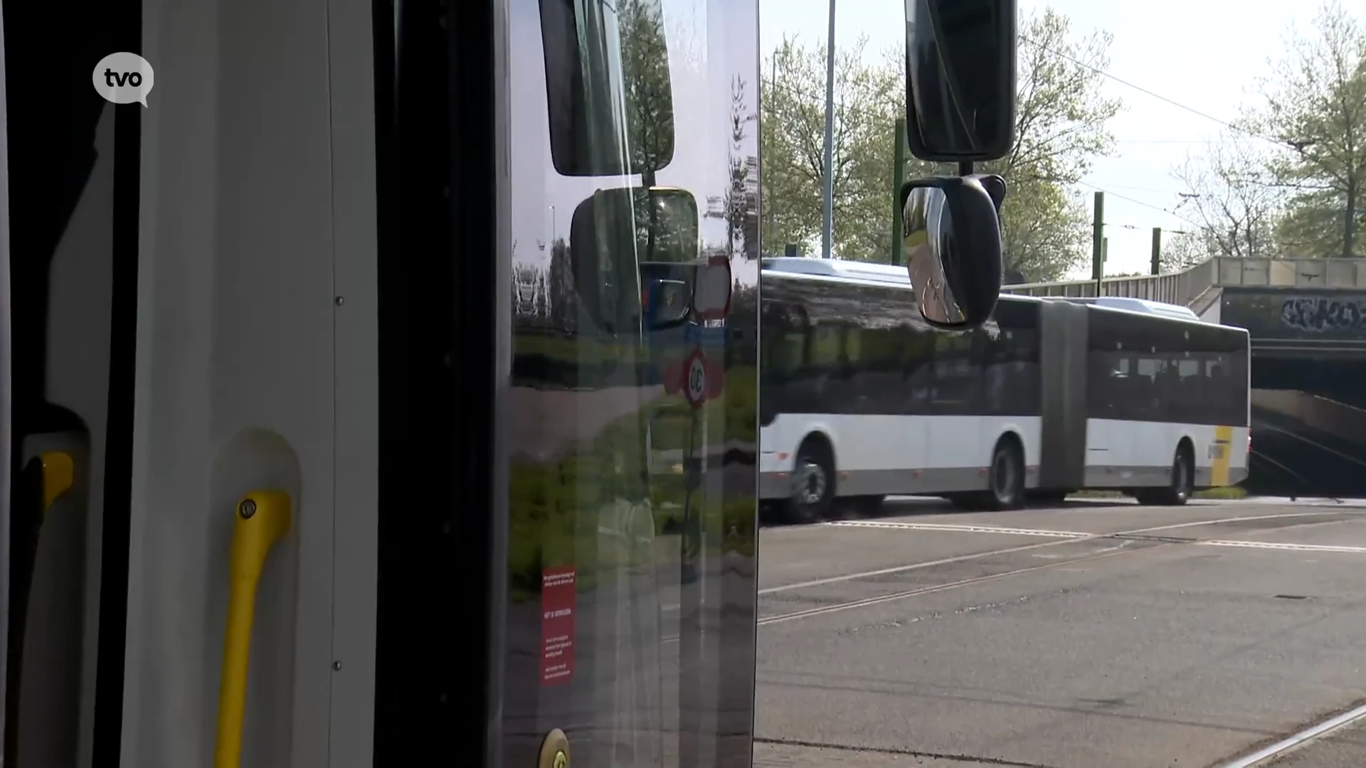 Vooruit vraagt extra mobiliteitsoplossingen wanneer werken aan premetro starten, maar een station op Linkeroever ziet de NMBS niet zitten