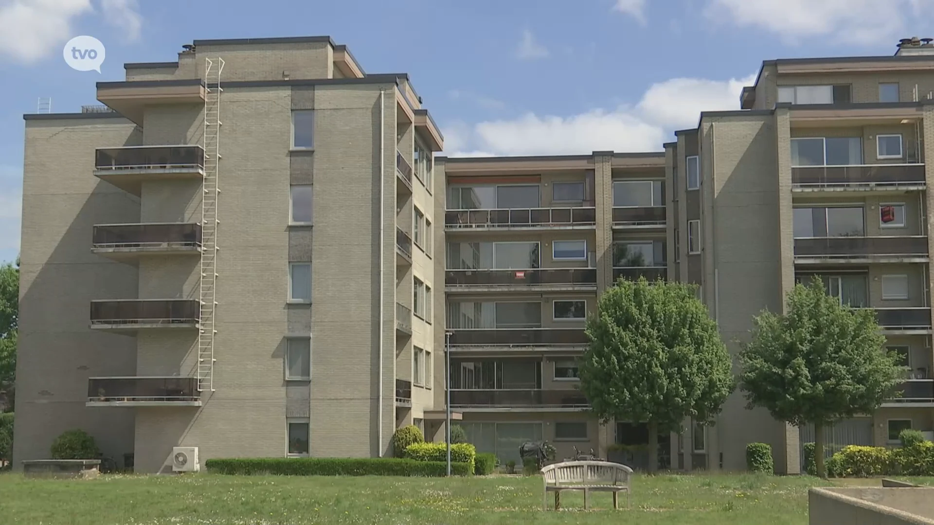 Boze bewoners van flatgebouw in Beveren vechten renovatieplannen aan