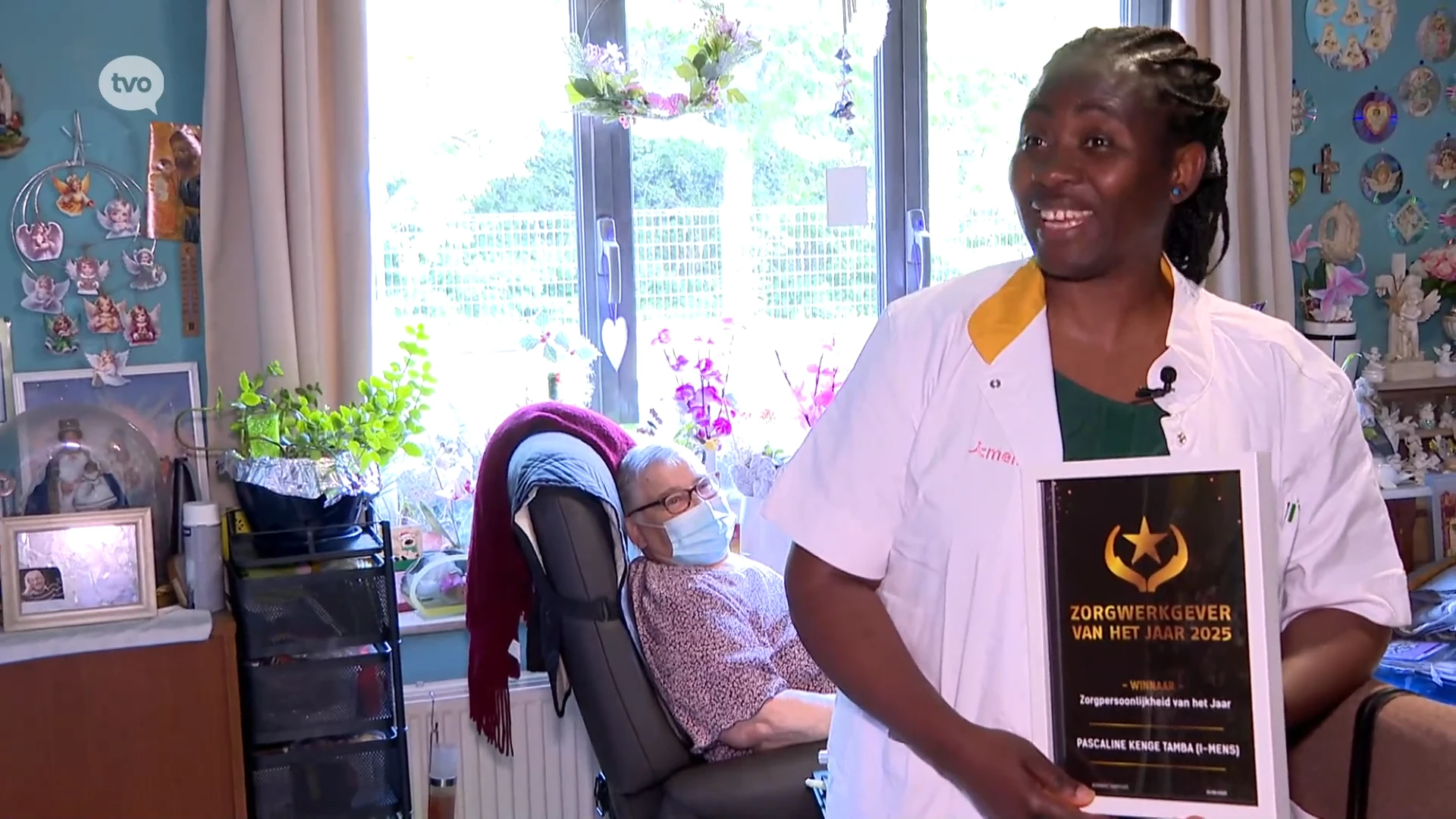 Thuisverpleegkundige Pascaline kwam 10 jaar geleden van Kameroen naar Aalst en is nu 'Zorgpersoonlijkheid van het jaar'