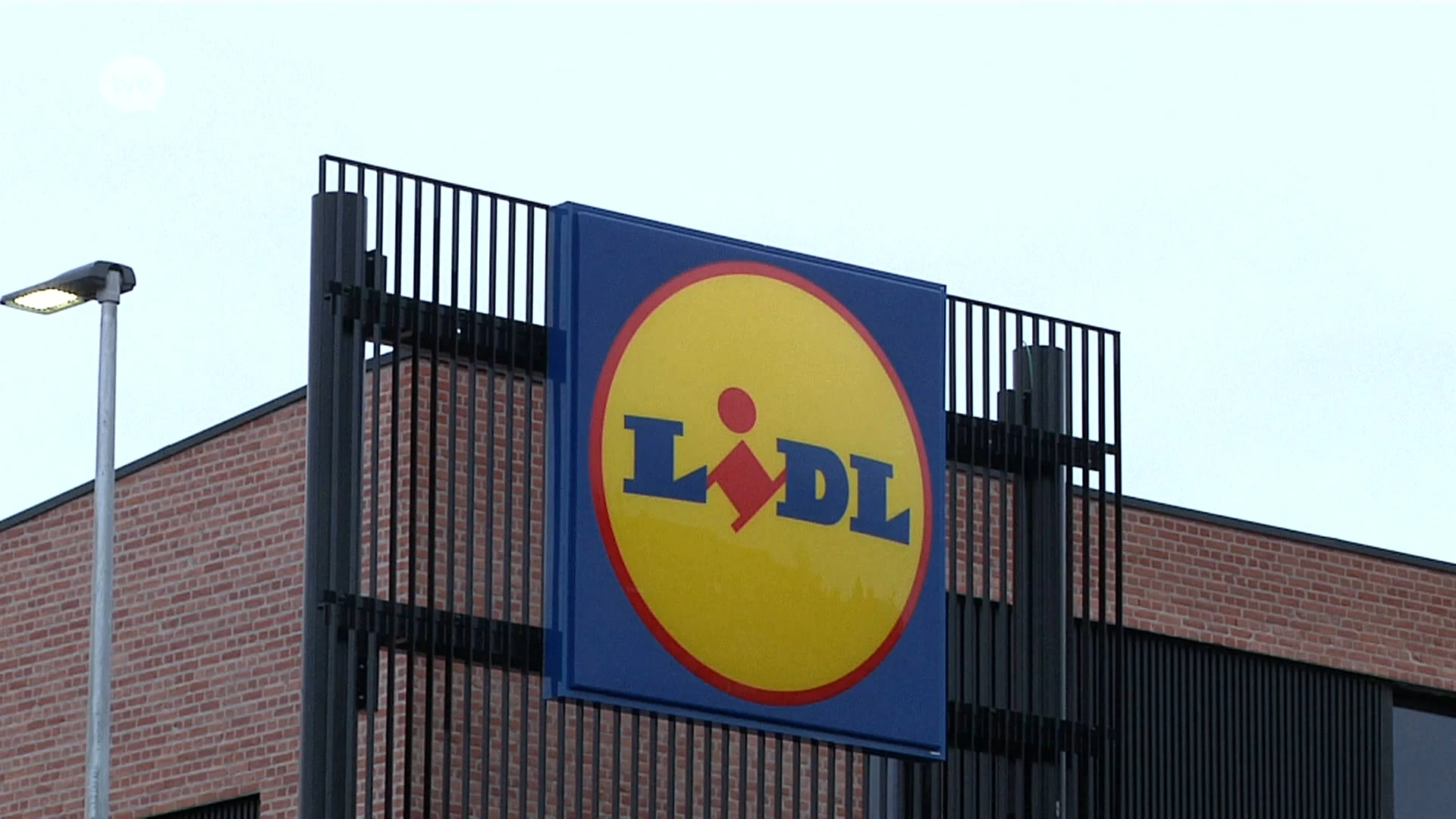 Vakbonden blokkeren vijf distributiecentra van Lidl: "Werkdruk is niet langer houdbaar"