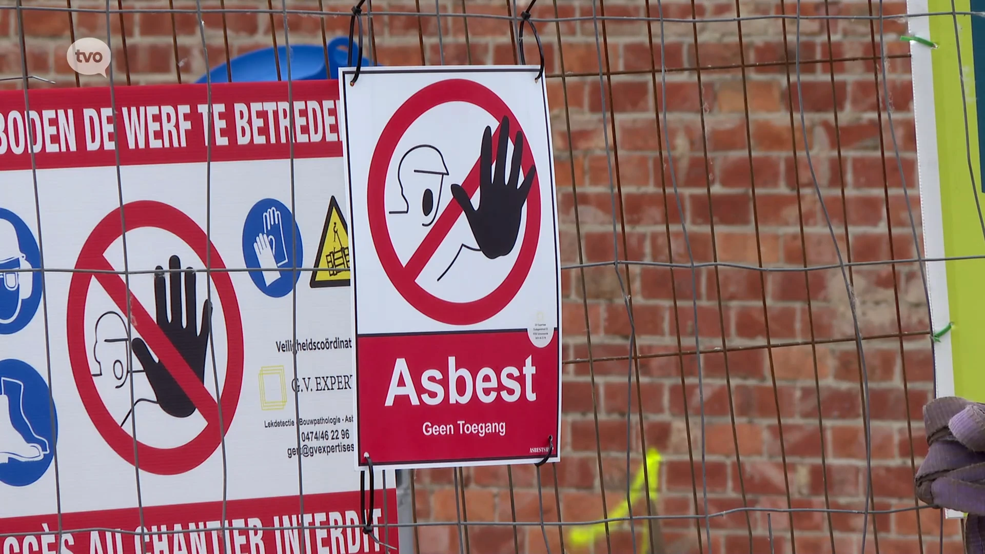 Asbestsanering is begonnen na zware brand in Denderwindeke