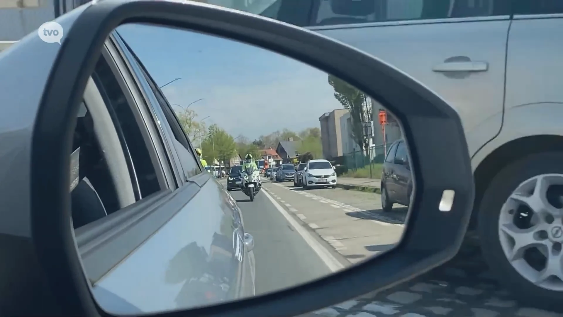 Autobestuurder vlucht van politiecontrole in Tielrode: "Identiteit kunnen achterhalen, hij zal zich moeten verantwoorden voor rechtbank"