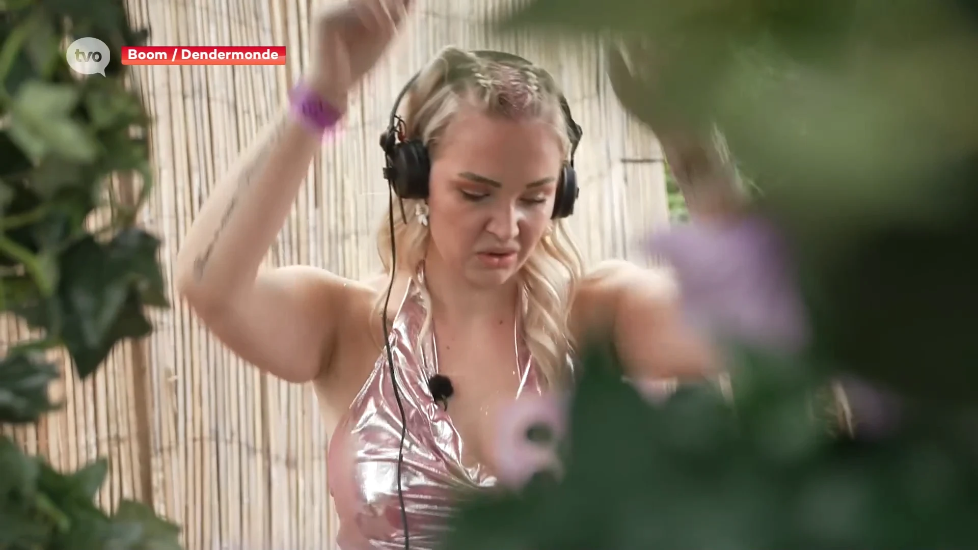 Ongeneeslijke zieke Phaedra Goossens uit Dendermonde werkt bucketlist af op Tomorrowland: "Iedereen ging er volledig in op"