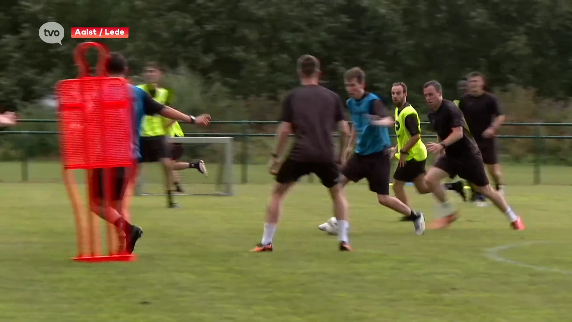 Eendracht Aalst Lede begint aan voorbereiding op nieuwe voetbalseizoen: "Promoveren is het doel"