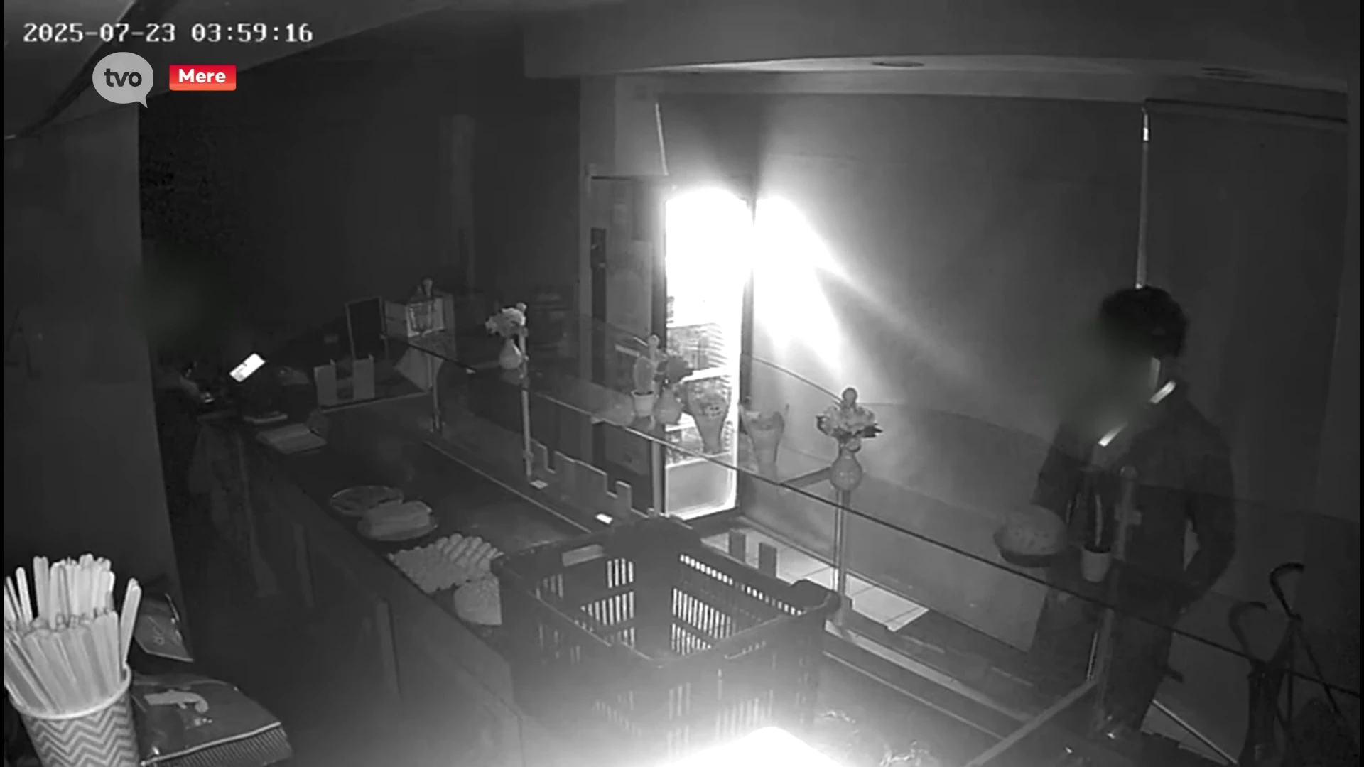 Inbrakengolf in Mere: minstens vier lokale handelaars getroffen, bakker Ilja betrapt dieven op heterdaad