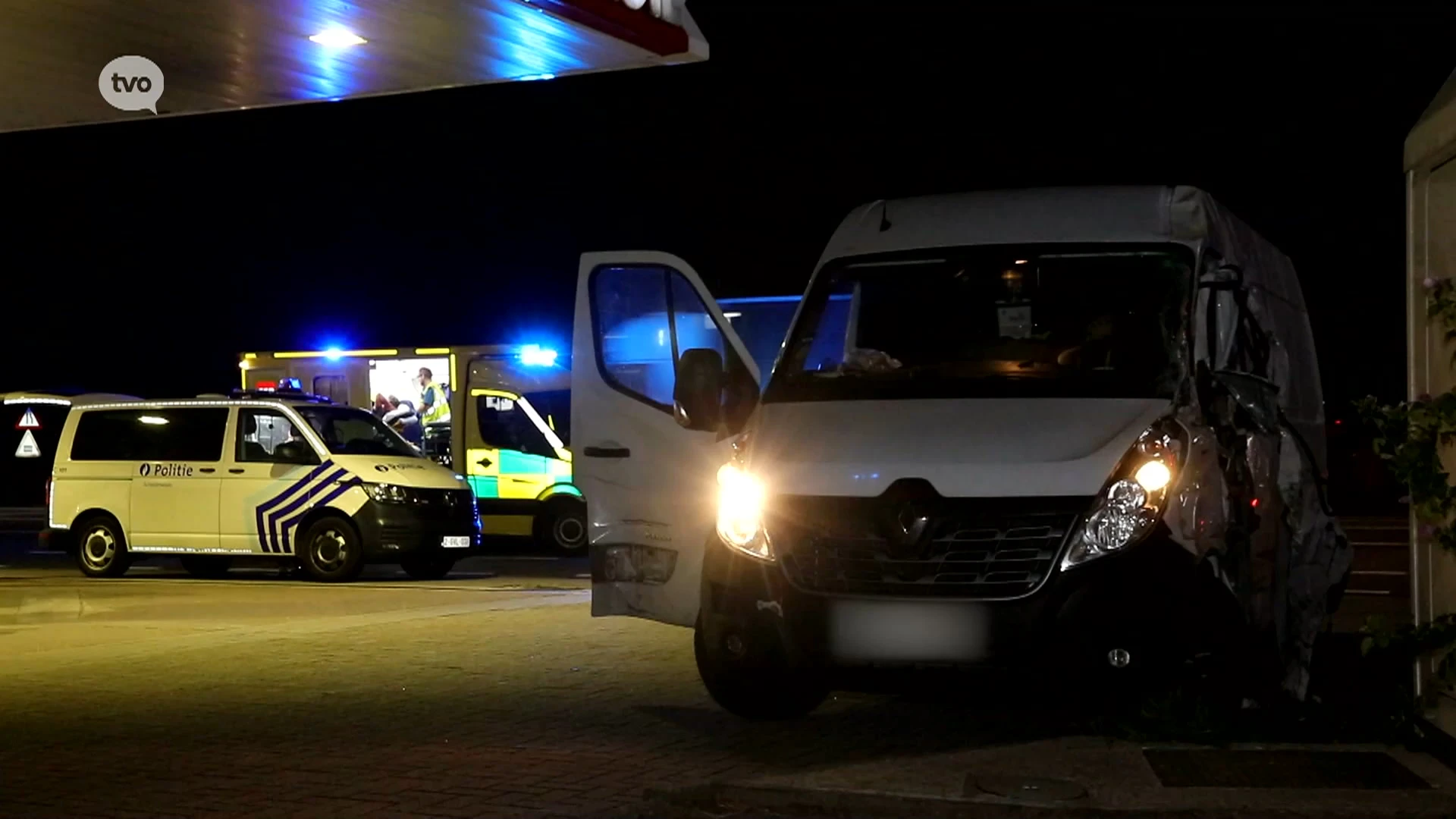 Dronken bestuurder knalt tegen vrachtwagen in Melsele