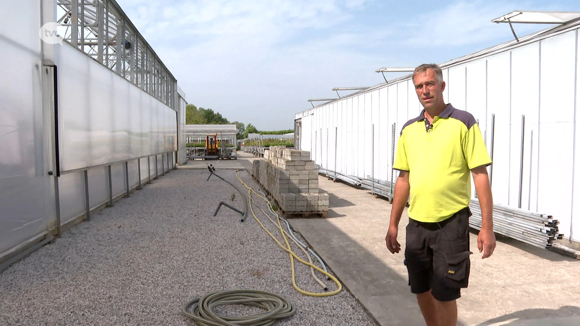 Inbrekers gaan bij bloemenkweker in Haaltert aan de haal met duur materieel