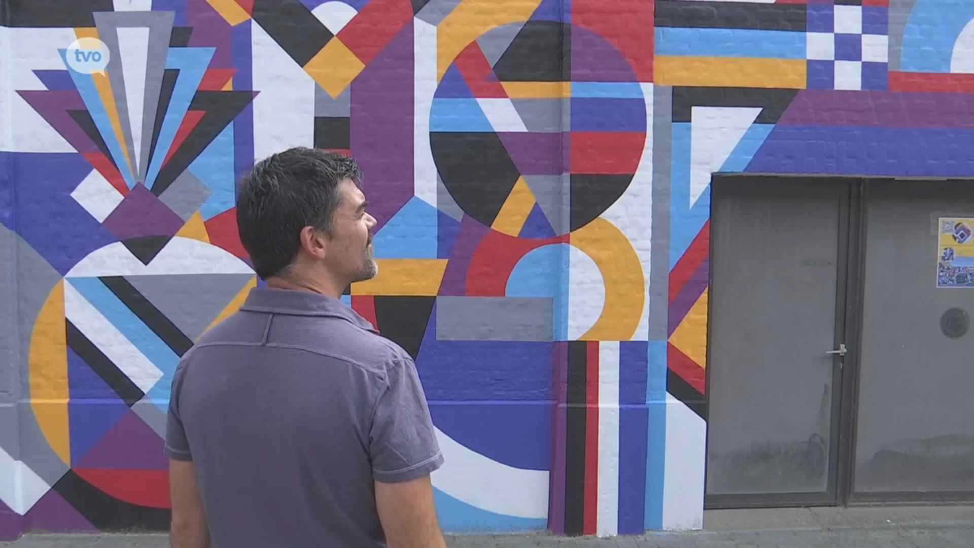 Koerie uit Sint-Niklaas staat met zijn mural tussen het kruim van de internationale streetartistwereld