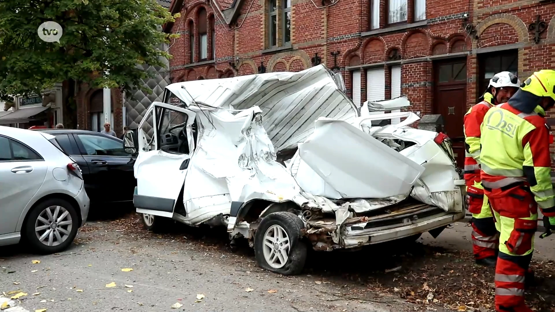 Hoofdafbeelding voor artikel Ravage nadat zware tractor…