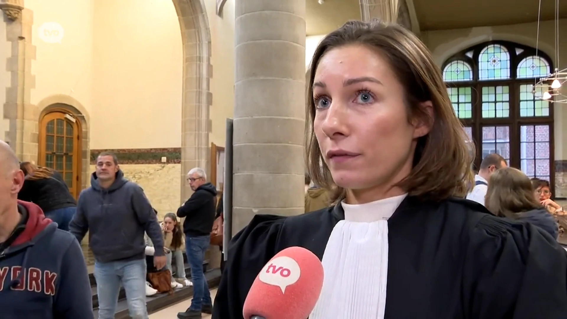 Hoofdafbeelding voor artikel Advocaten reageren verdeeld…