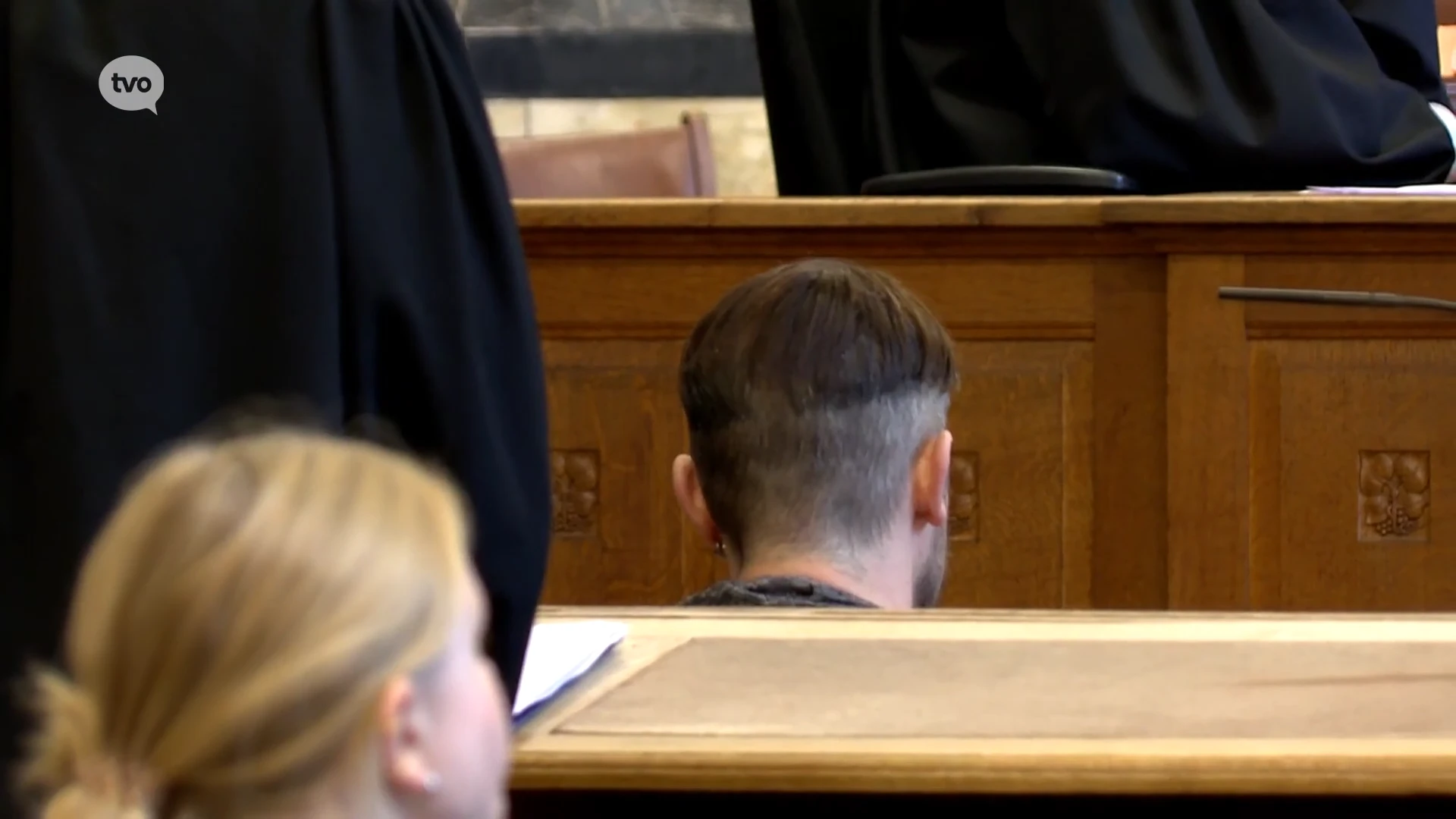 Hoofdafbeelding voor artikel Kleuterleider kent zijn straf:…