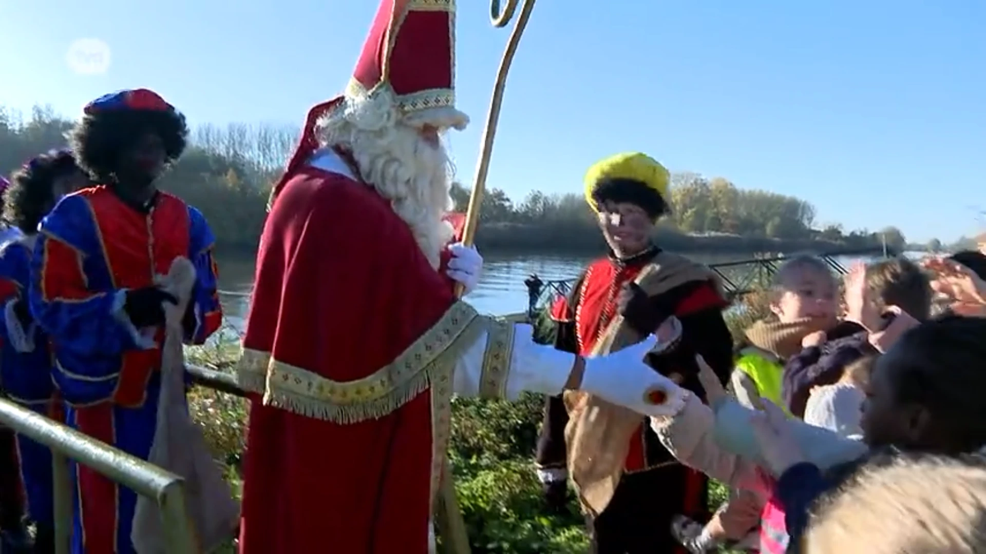 Hoofdafbeelding voor artikel Sint-Maarten komt aan met…