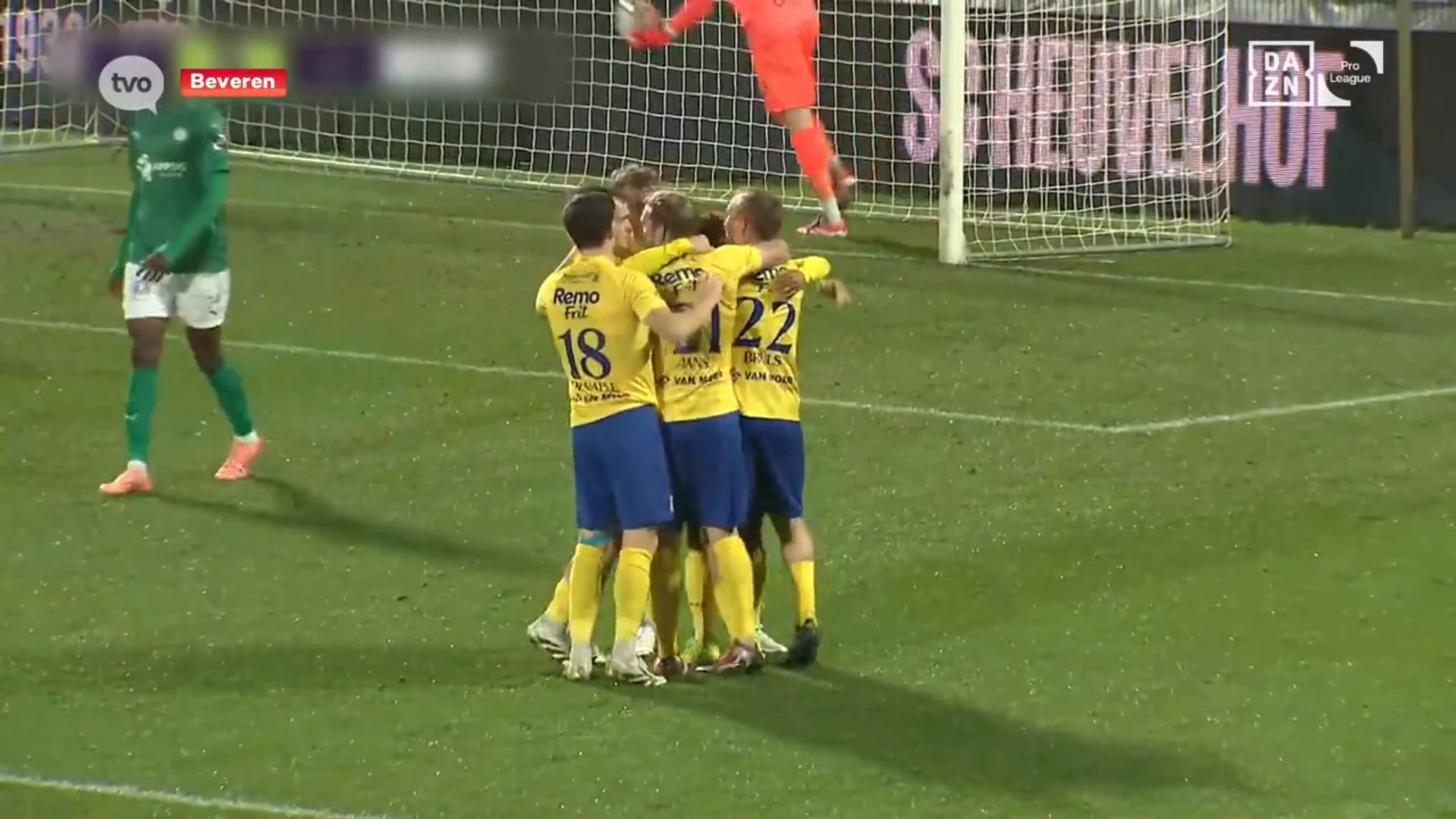 Hoofdafbeelding voor artikel SK Beveren geeft overwinning…