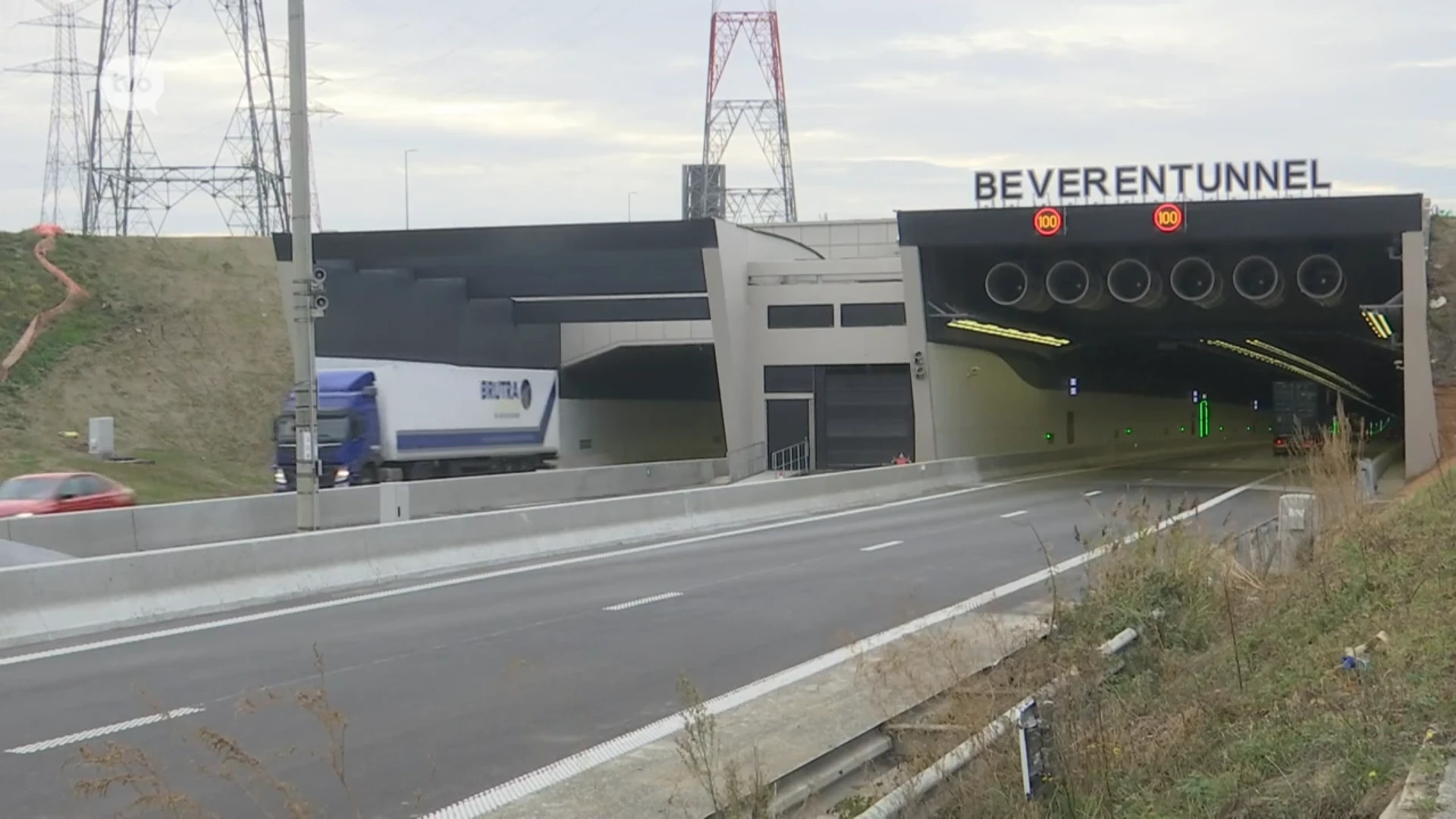 Hoofdafbeelding voor artikel Beverentunnel weer open na…