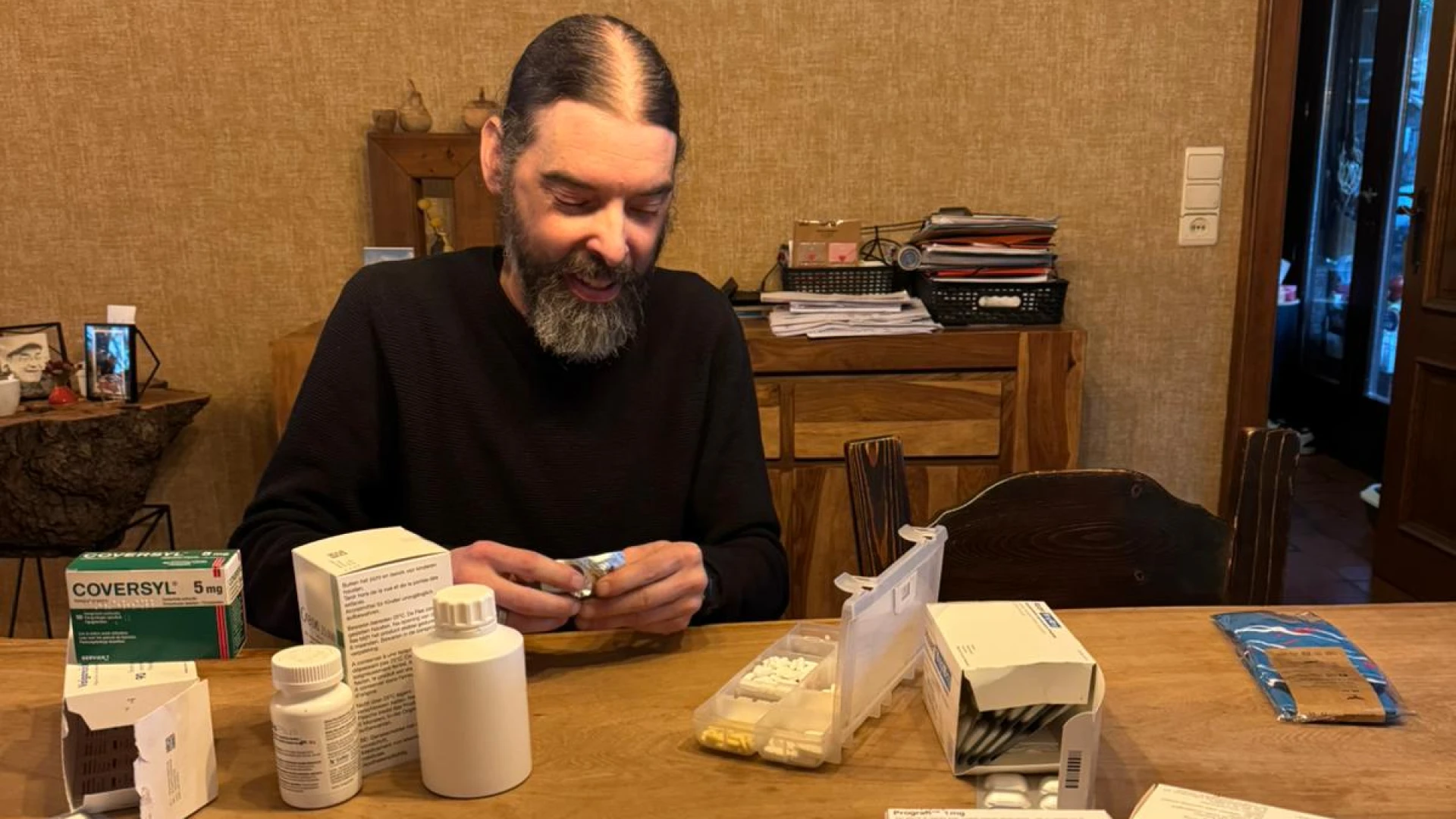 Bart uit Stekene getuigt over zijn ziekte: "Alsof mucoviscidose alleen nog niet genoeg is"