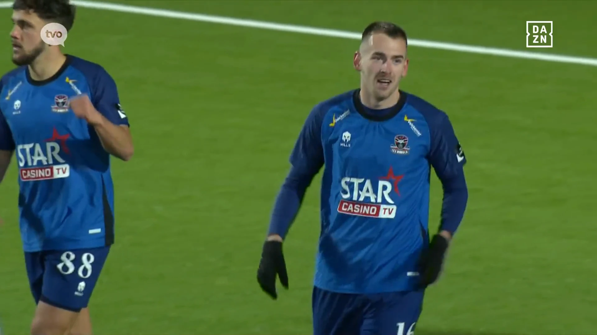 Hoofdafbeelding voor artikel FCV Dender wint met 1-2 van…