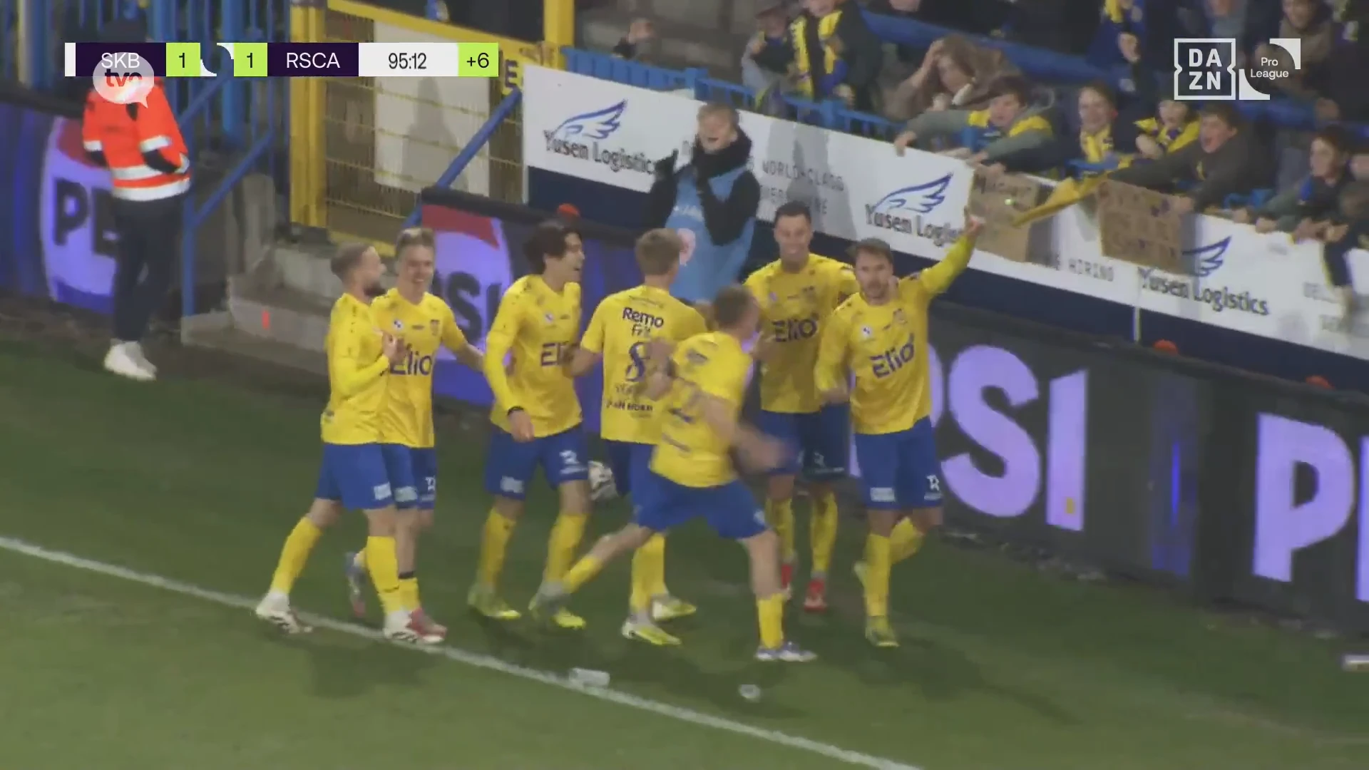 Hoofdafbeelding voor artikel Verlosser Lennart Mertens…