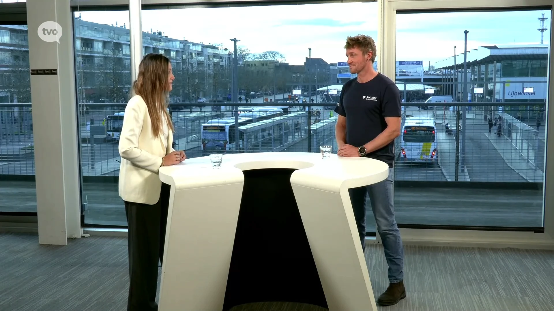 Hoofdafbeelding voor artikel Bekijk hier het volledige…