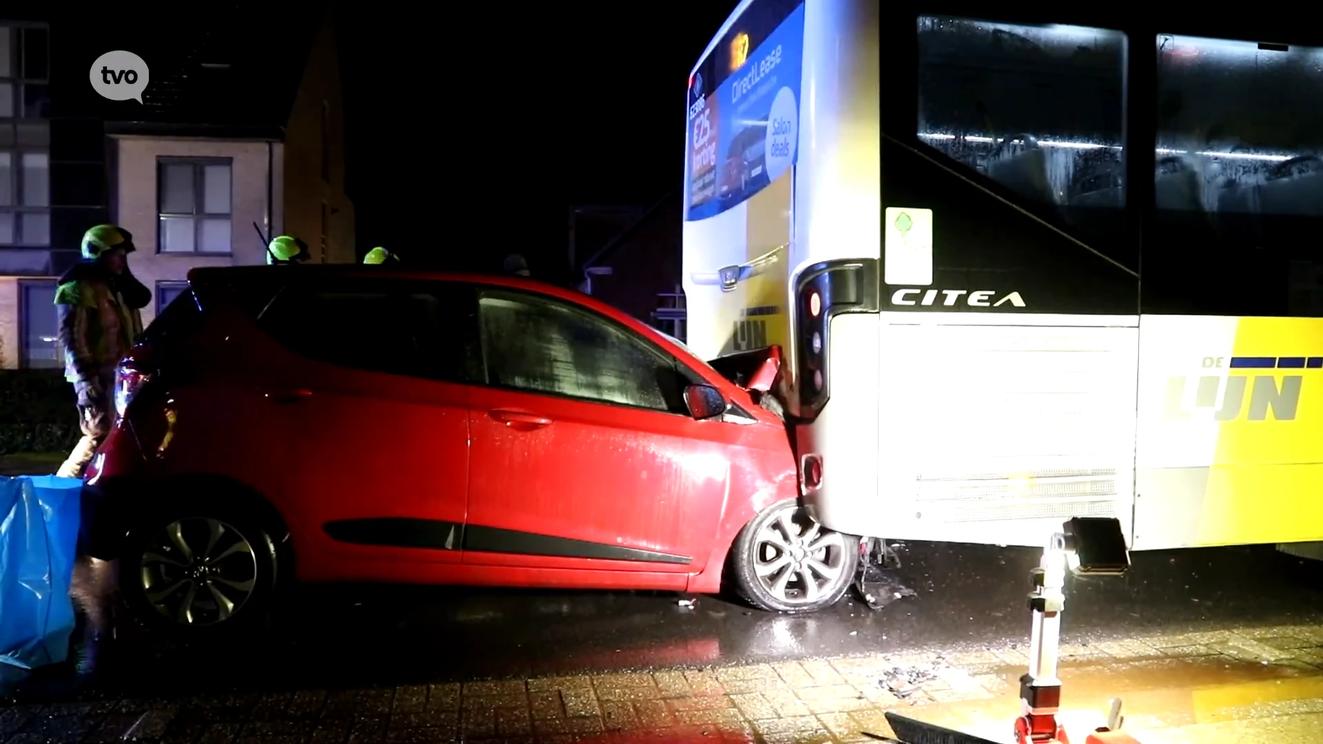 Hoofdafbeelding voor artikel Jonge bestuurder rijdt met…