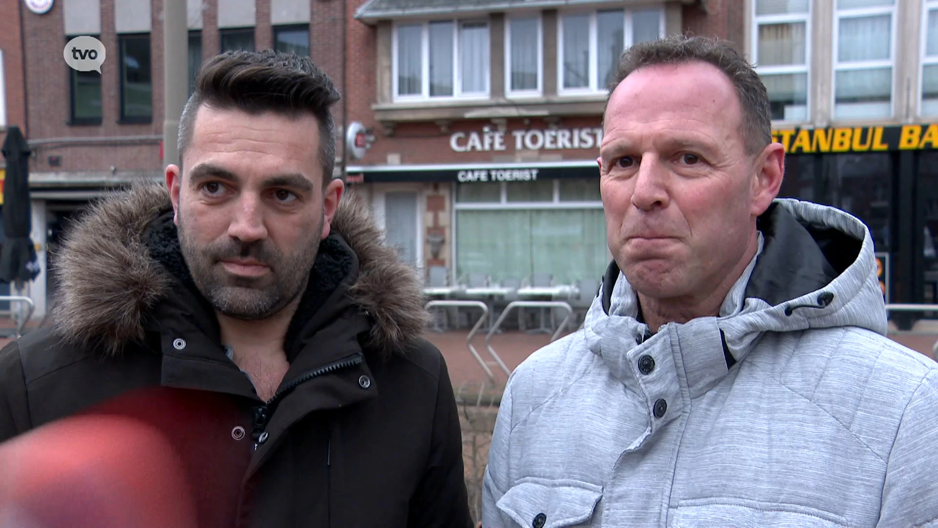 Hoofdafbeelding voor artikel Drie horecavrienden nemen…