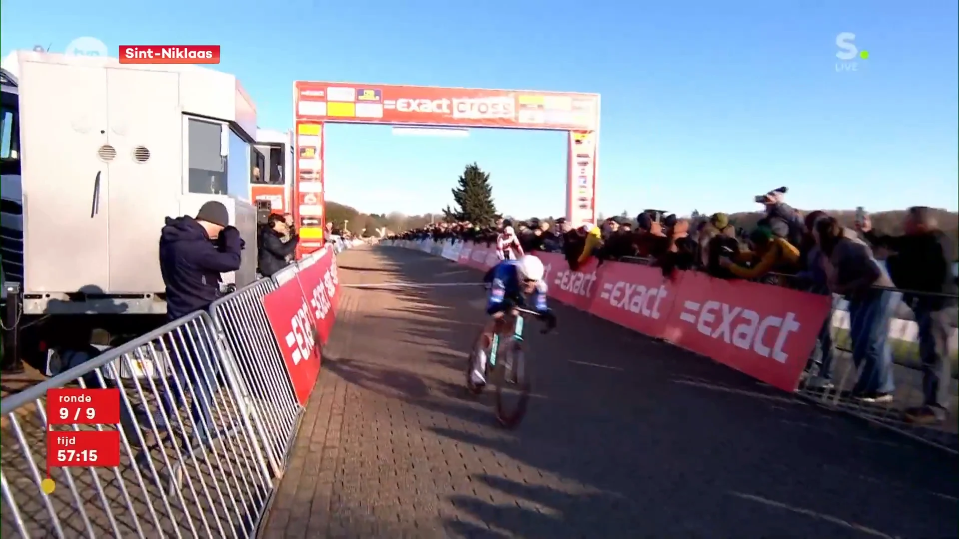 Hoofdafbeelding voor artikel Vanthourenhout op de meet…