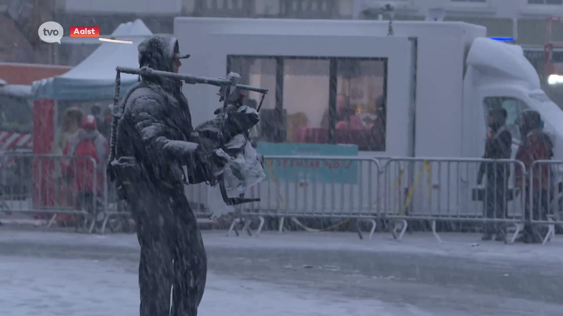 Hoofdafbeelding voor artikel Burgemeester en schepen gaan…