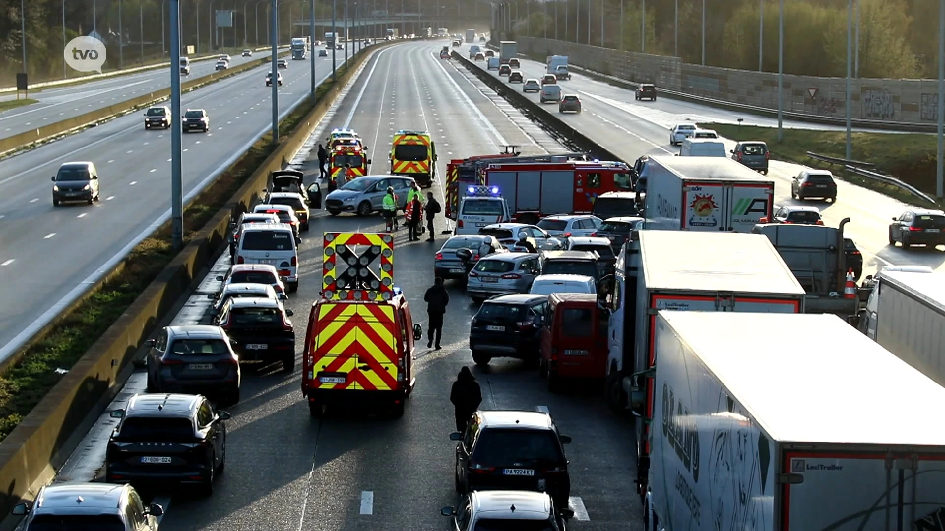 Hoofdafbeelding voor artikel E17 in Sint-Niklaas lange…