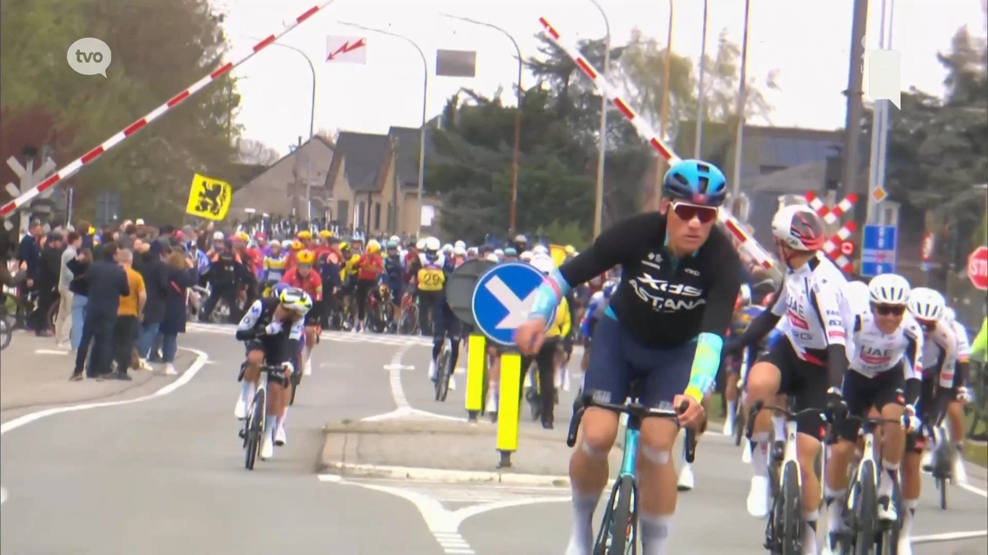 Hoofdafbeelding voor artikel Incident aan spoorwegovergang…