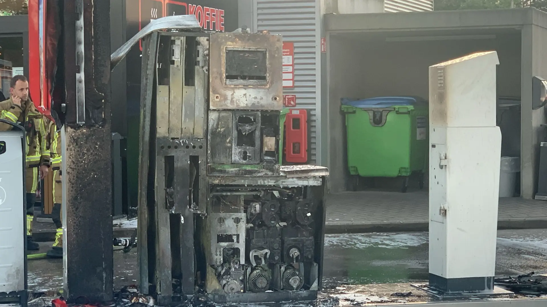 Hoofdafbeelding voor artikel Brand bij tankstation op rotonde…