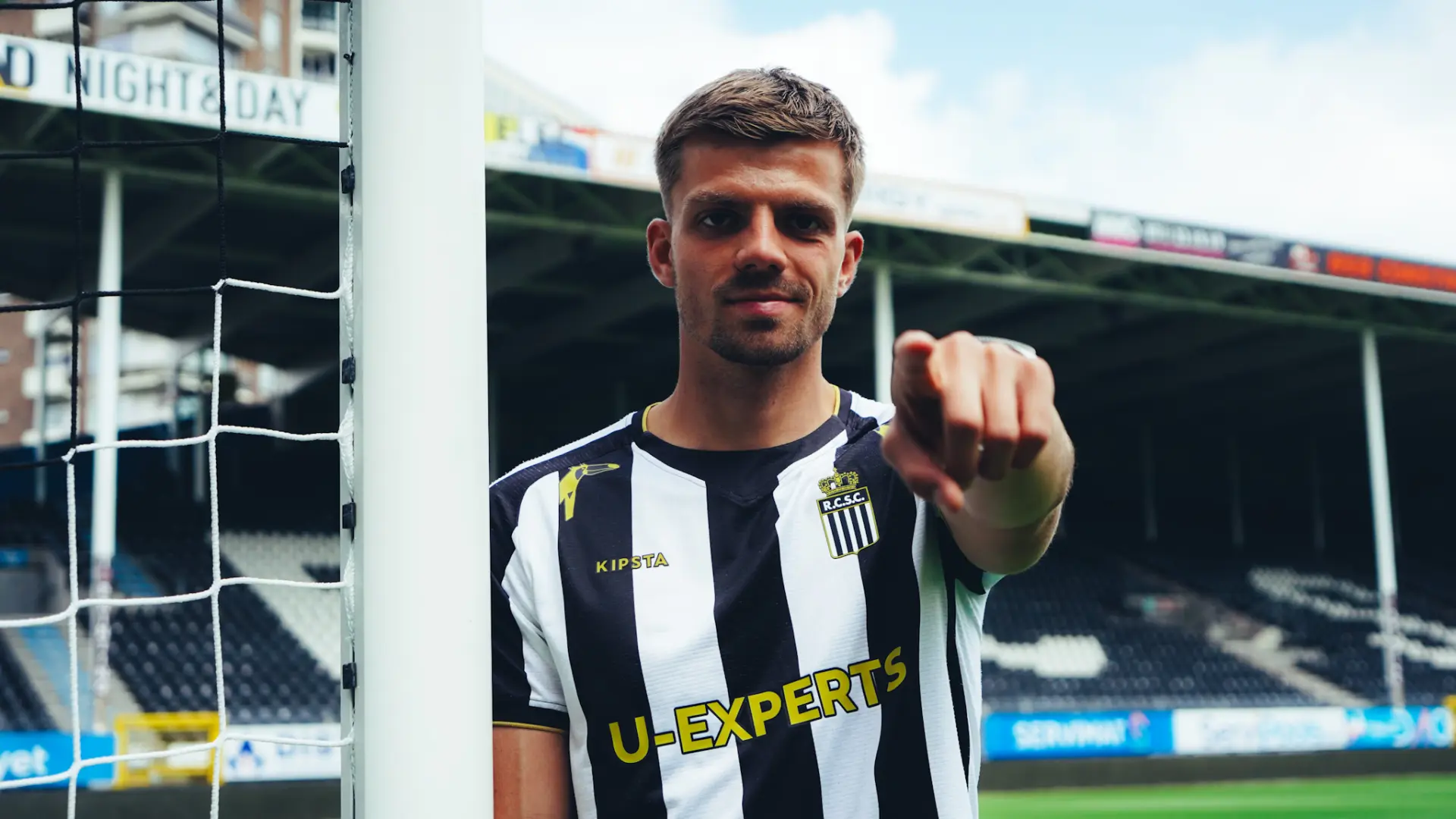 Hoofdafbeelding voor artikel Eerste inkomende transfer…