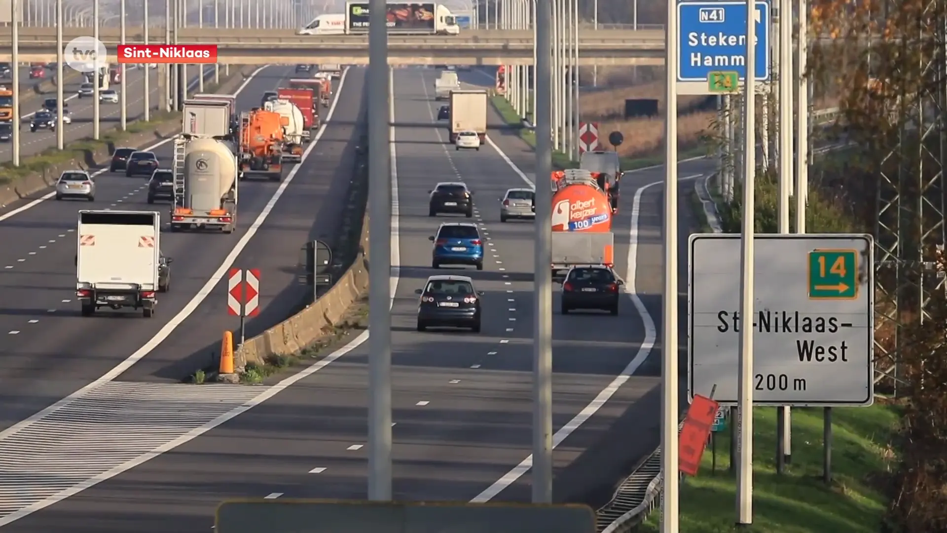 Hoofdafbeelding voor artikel Slechte wegdek op E17 in Sint-Niklaas…