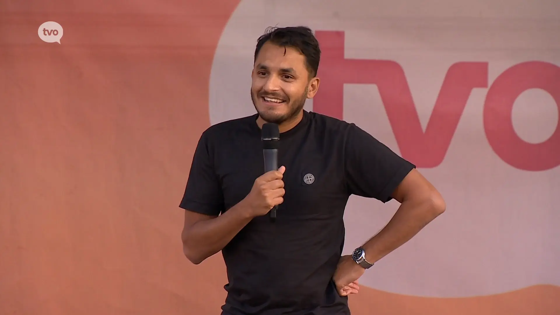 Hoofdafbeelding voor artikel TV Oost Vertellingen met Mohsin…