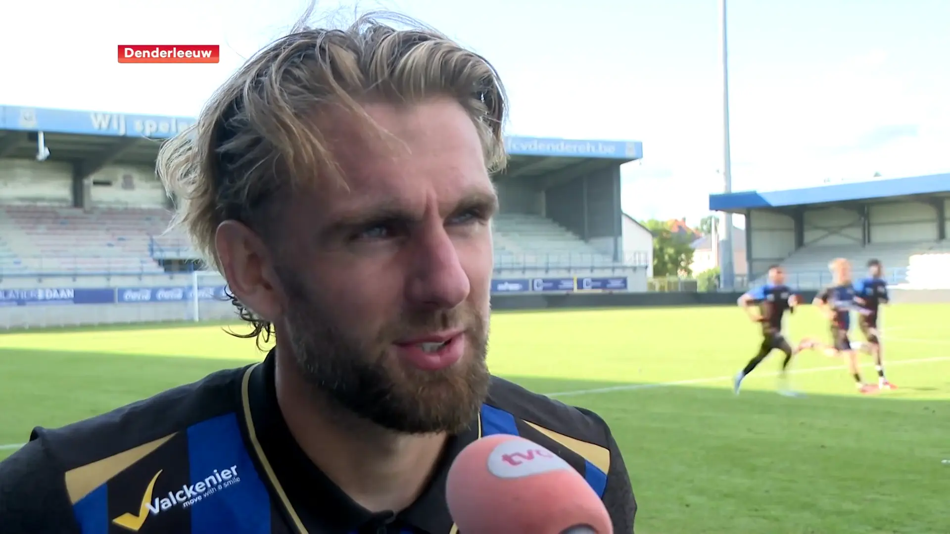 Hoofdafbeelding voor artikel FCV Dender wint van favoriet…