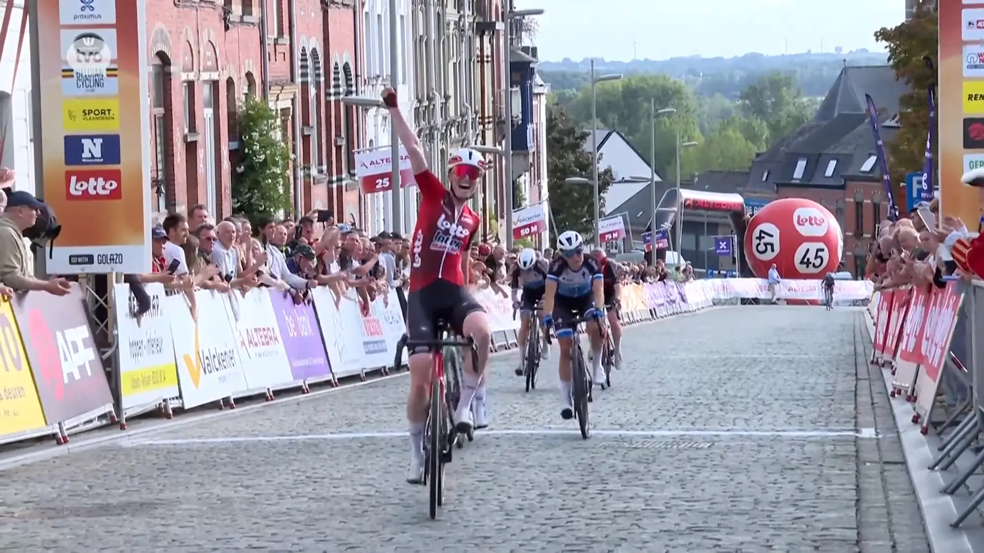 Hoofdafbeelding voor artikel Duitse Linda Riedmann wint…
