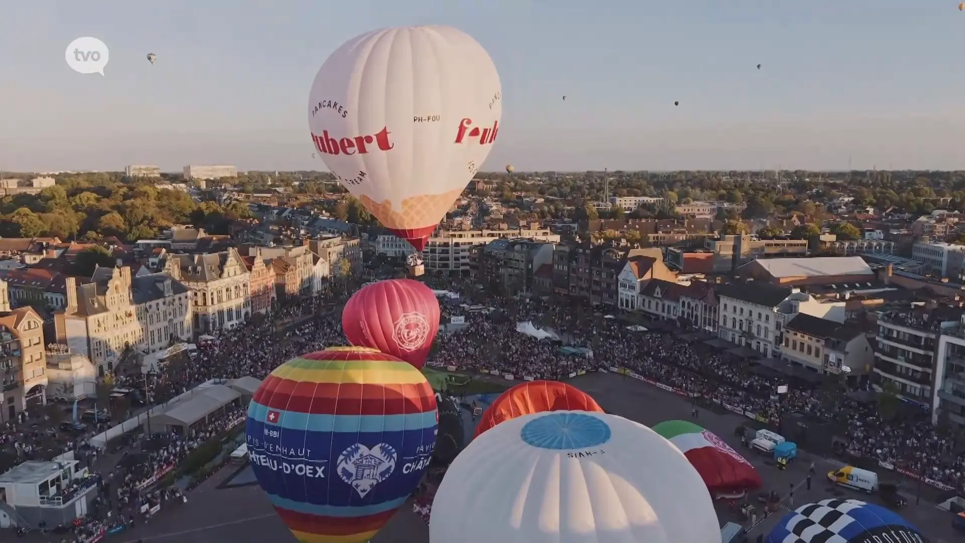 Ook zondagavond gaan de ballonnen omhoog in Sint-Niklaas